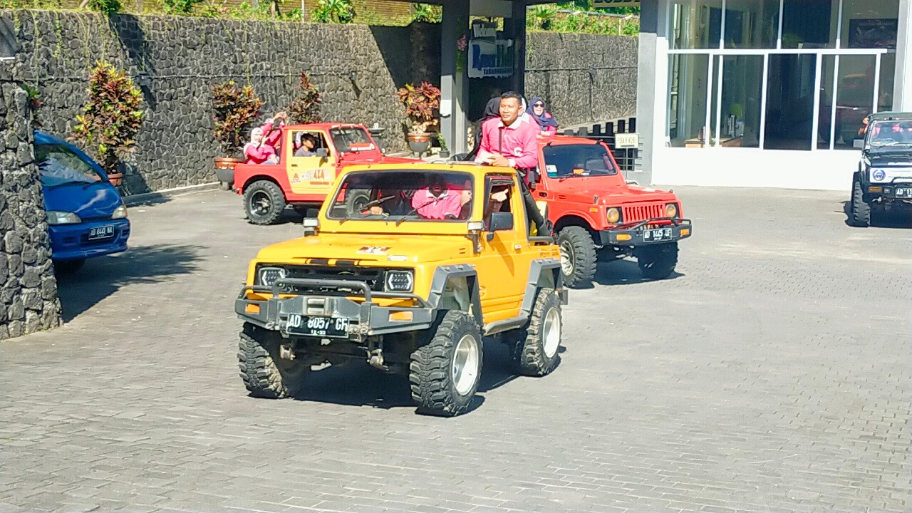 Jeep Tawangmangur